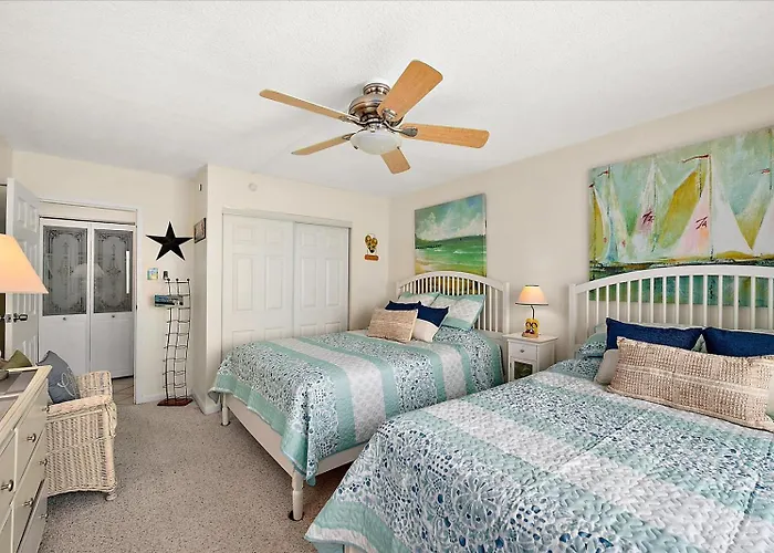 Holiday home 2 Bedroom With Sunrise And Sunset Views Ocean City