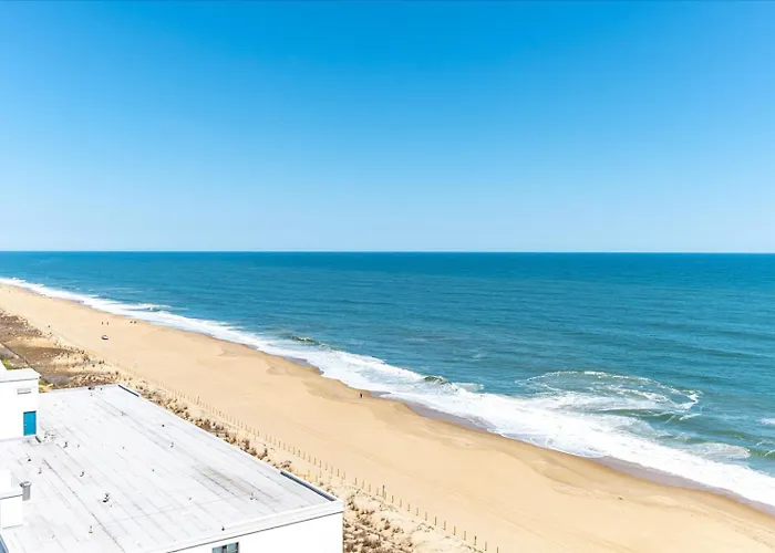 2 Bedroom With Sunrise And Sunset Views Holiday home *