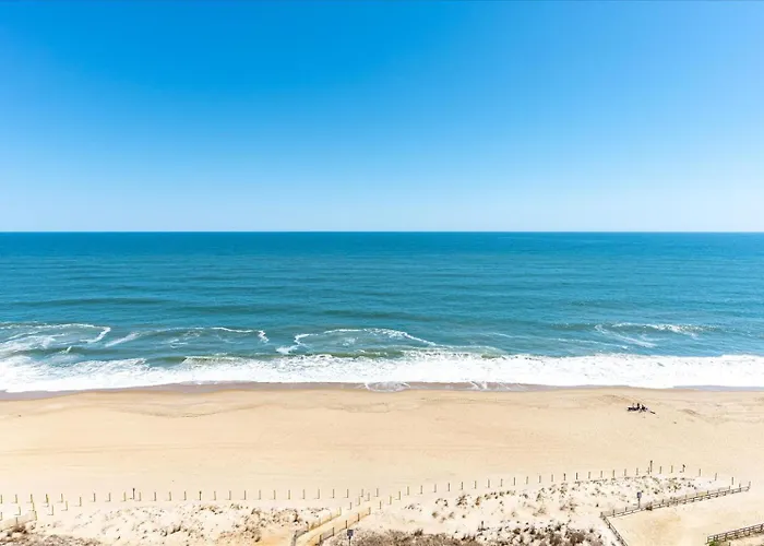 2 Bedroom With Sunrise And Sunset Views Holiday home Ocean City