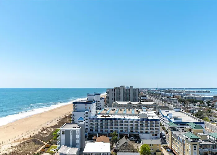 2 Bedroom With Sunrise And Sunset Views Holiday home Ocean City
