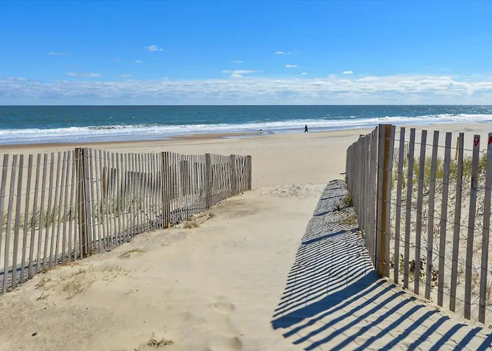 2 Bedroom With Sunrise And Sunset Views *
